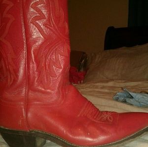 Women's Justin Cowboy Boots (red) size 8